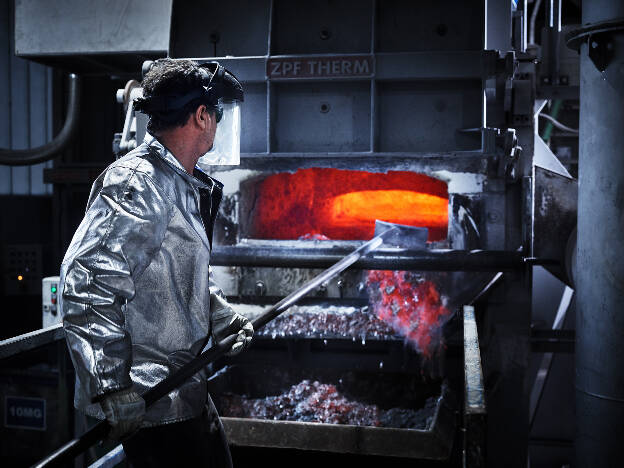 Aluminium Erzeugung, Produktionshalle, Industriefotografie Christian Vorhofer, Kunde VMG Metall